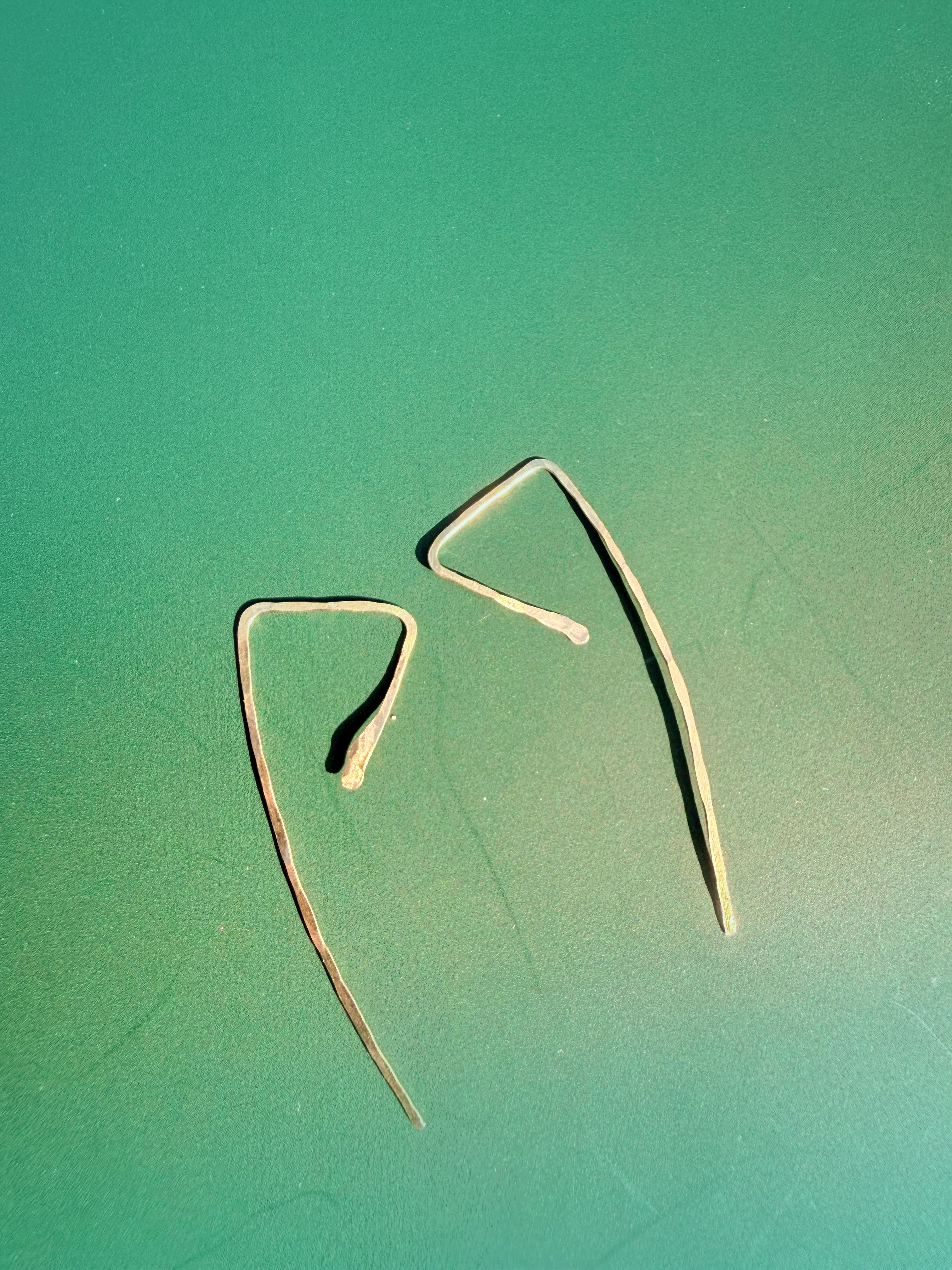 Threader Earrings (Triangle)